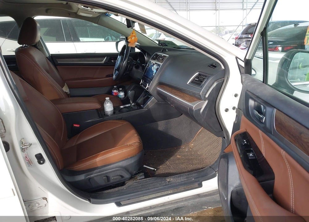 2019 SUBARU OUTBACK 2.5I TOURING VIN: 4S4BSATC8K3249982