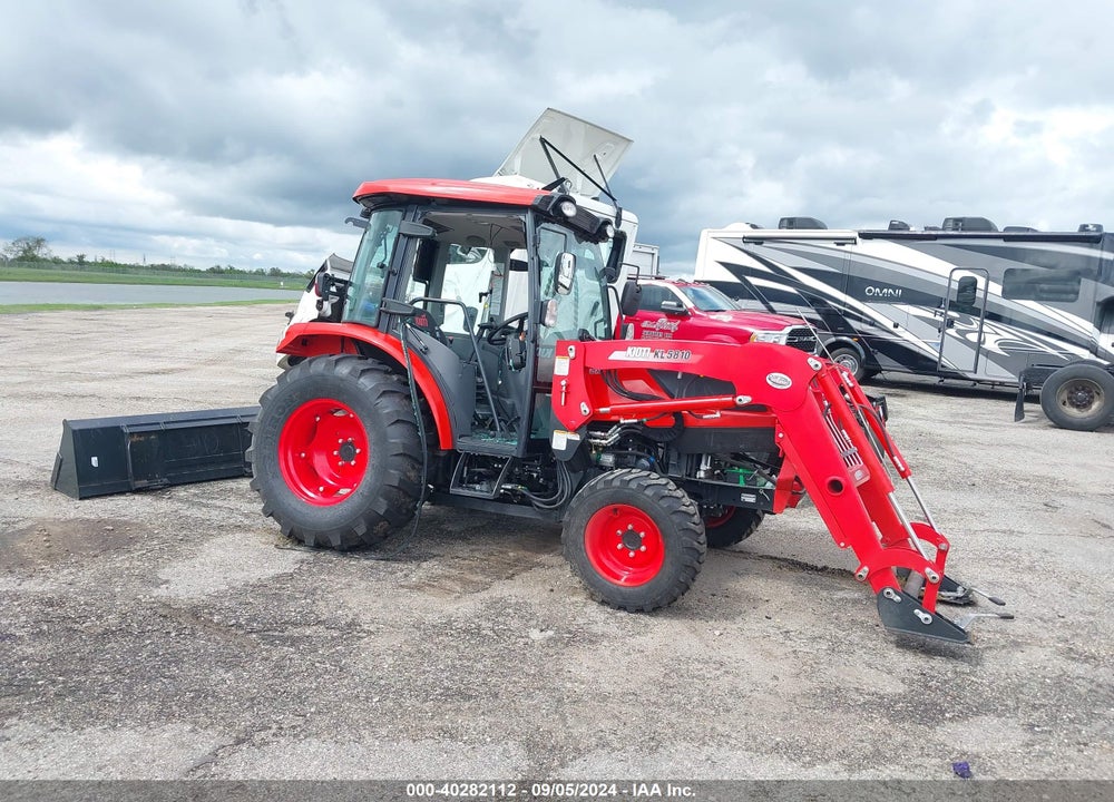 2023 KIOTI SN6010 TRACTOR AND KL5810 LOADER VIN: PA5EA0091