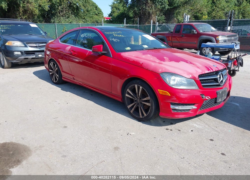 2014 MERCEDES-BENZ C 250 VIN: WDDGJ4HBXEG288865