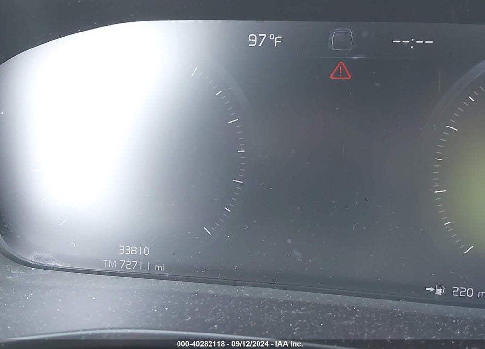 2019 VOLVO XC40 T4 MOMENTUM VIN: YV4AC2HK3K2054507