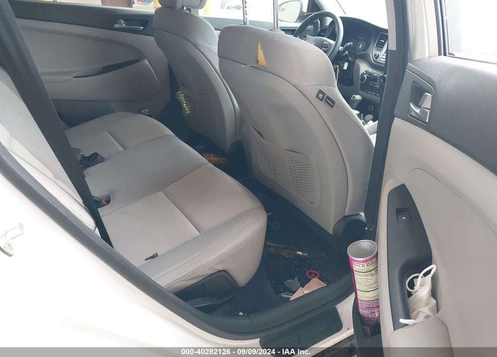 2018 HYUNDAI TUCSON SEL VIN: KM8J3CA43JU689584