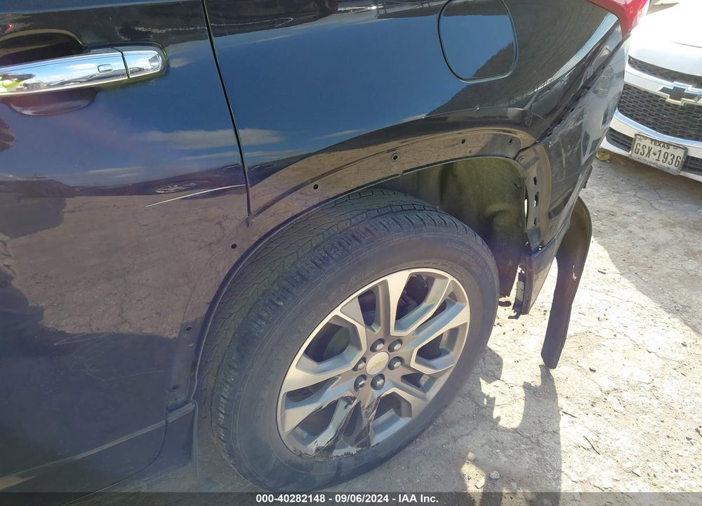 2018 CHEVROLET TRAVERSE PREMIER VIN: 1GNERKKW2JJ283710