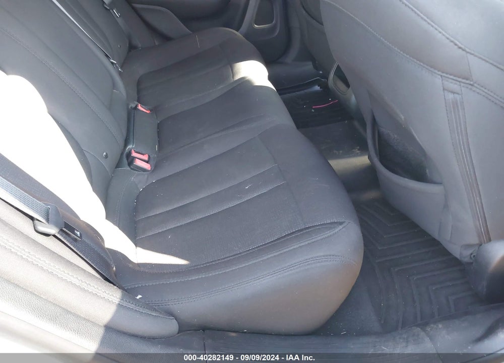 2016 CHRYSLER 200 LIMITED VIN: 1C3CCCAB8GN172784