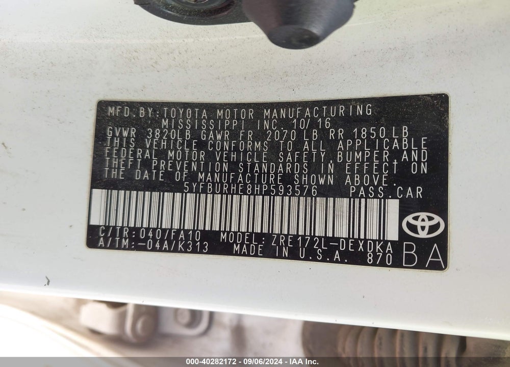 2017 TOYOTA COROLLA L VIN: 5YFBURHE8HP593576