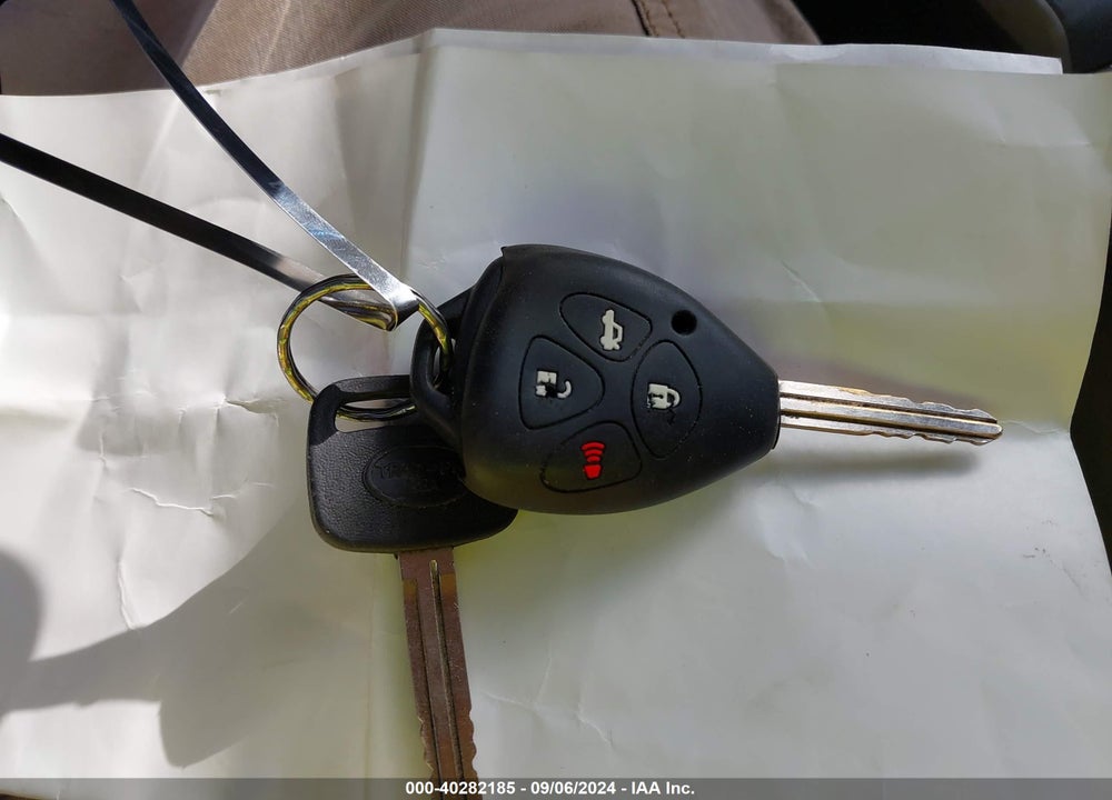 2011 TOYOTA COROLLA S VIN: 2T1BU4EE8BC694650
