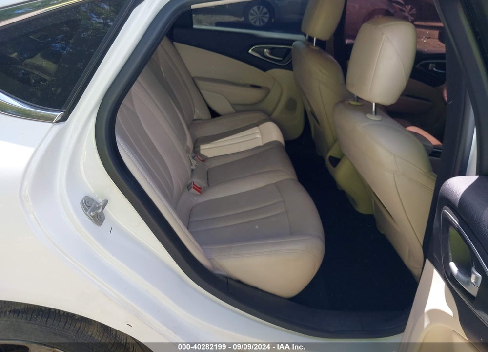 2017 CHRYSLER 200 LIMITED PLATINUM VIN: 1C3CCCABXHN501101