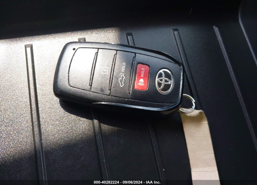 2022 TOYOTA TUNDRA CRE VIN: 5TFJA5DB9NX004329