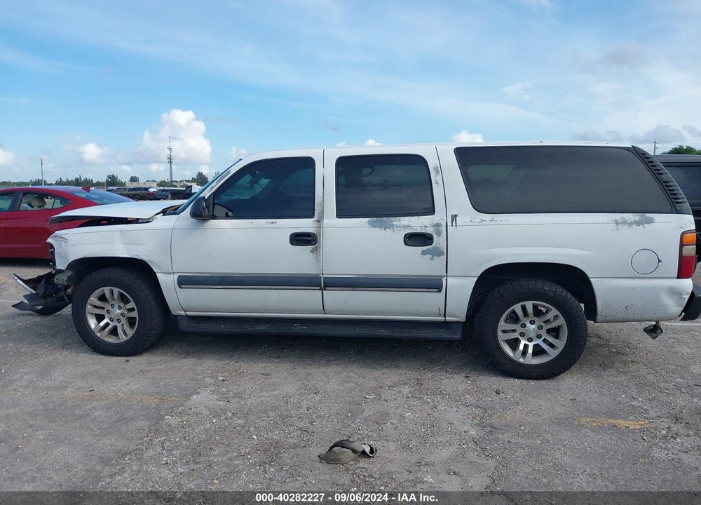 2002 CHEVROLET SUBURBAN 1500 LS VIN: 1GNEC16Z22J154044