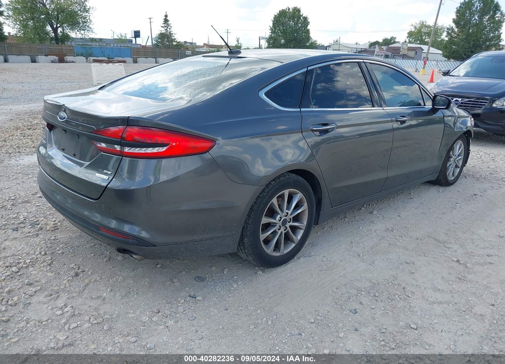 2017 FORD FUSION VIN: 3FA6P0HD0HR122565