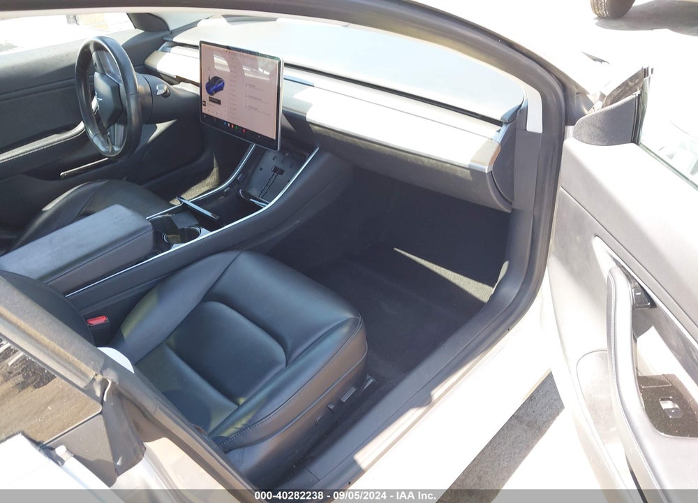 2018 TESLA MODEL 3 LONG RANGE/MID RANGE VIN: 5YJ3E1EA0JF048476