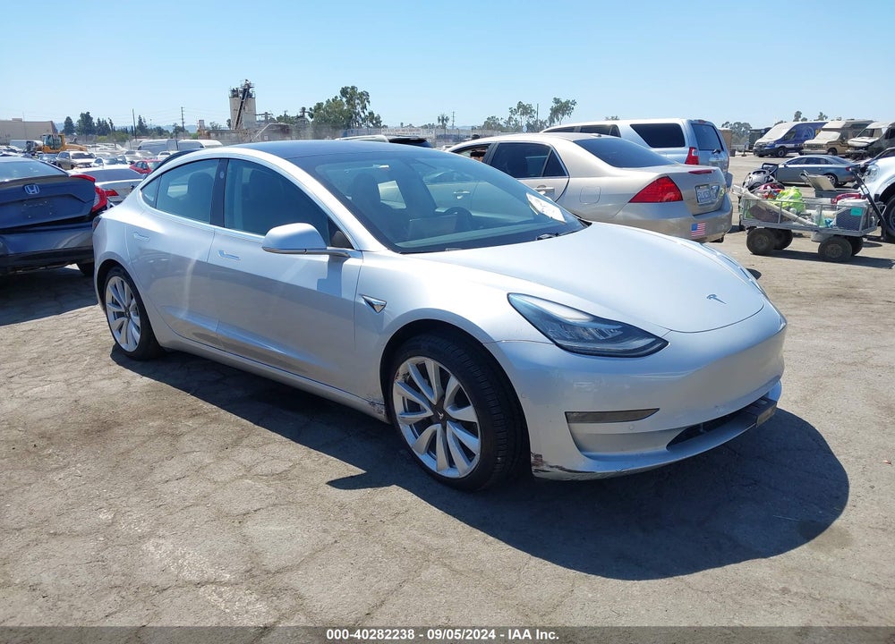2018 TESLA MODEL 3 LONG RANGE/MID RANGE VIN: 5YJ3E1EA0JF048476