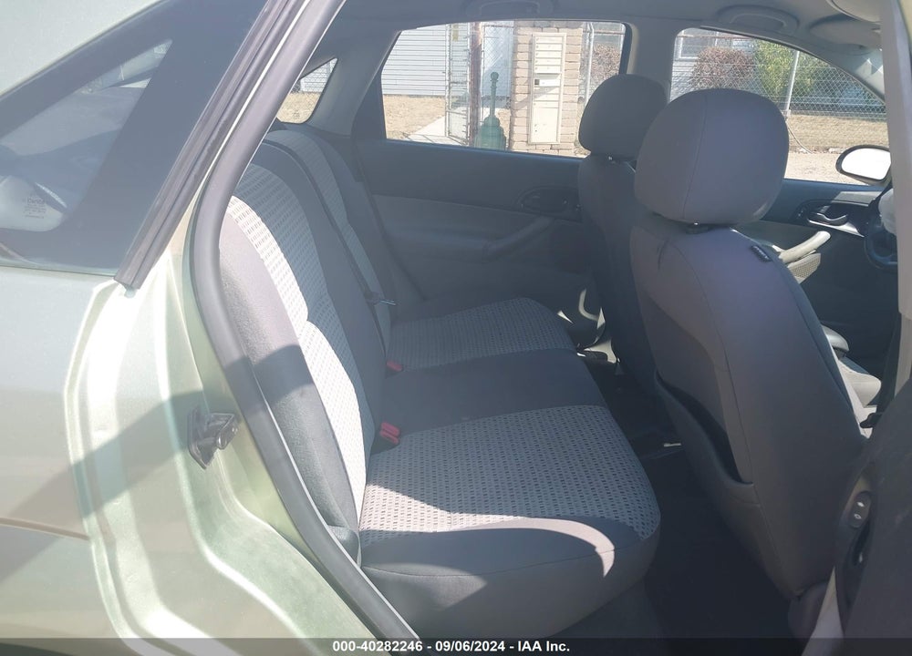 2007 FORD FOCUS S/SE/SES VIN: 1FAHP34N57W283367