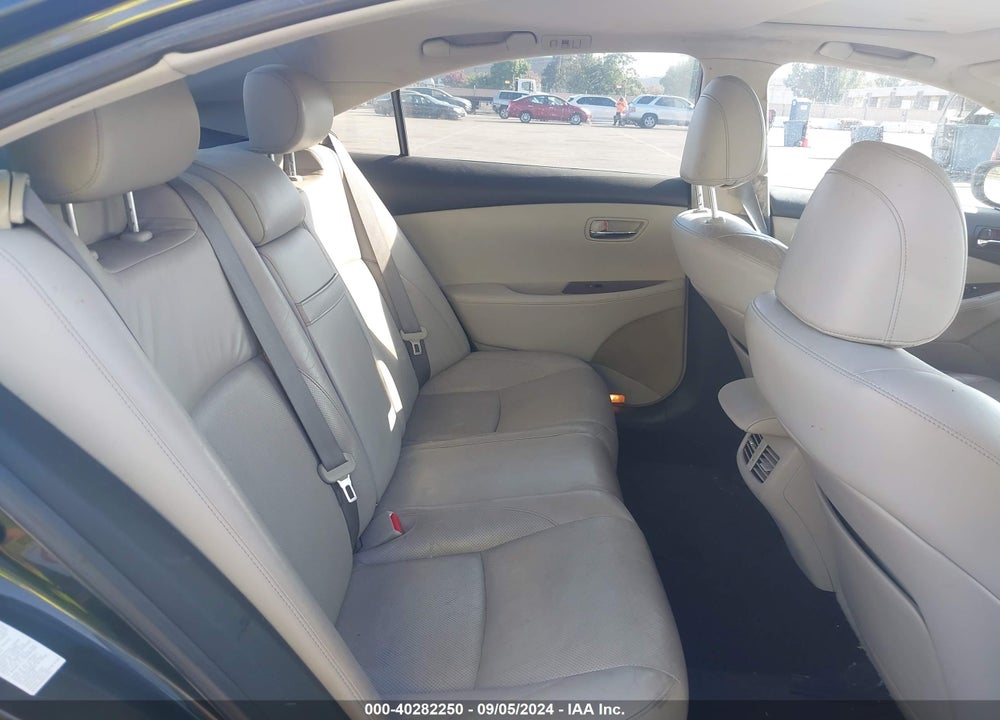 2010 LEXUS ES 350 VIN: JTHBK1EG2A2365475