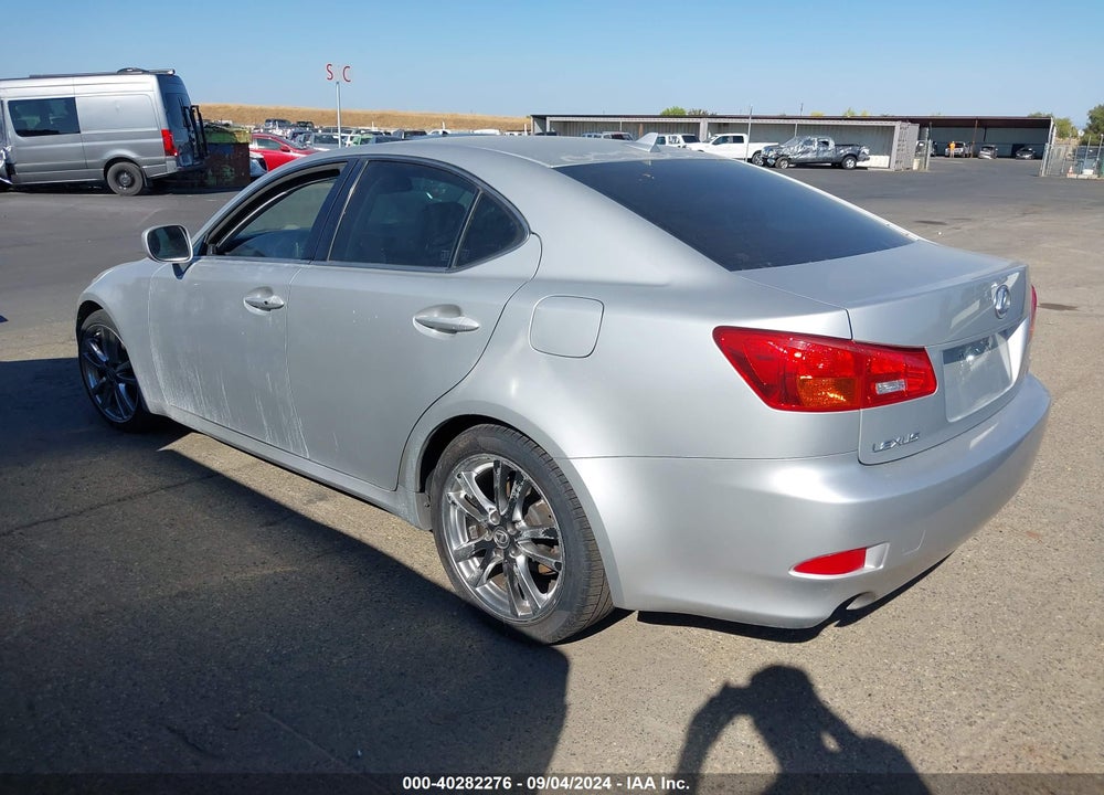 2008 LEXUS IS 250 VIN: JTHBK262285054615