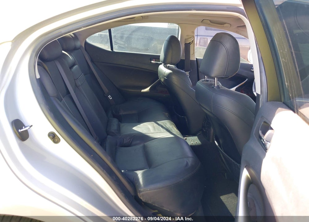 2008 LEXUS IS 250 VIN: JTHBK262285054615