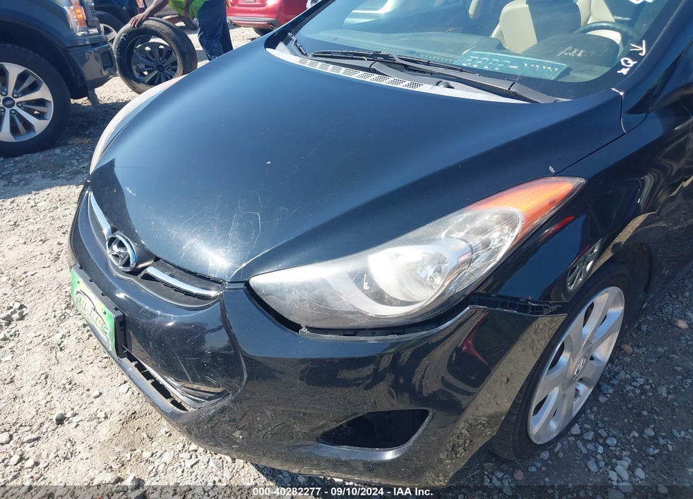 2011 HYUNDAI ELANTRA LIMITED (ULSAN PLANT) VIN: KMHDH4AE6BU099510