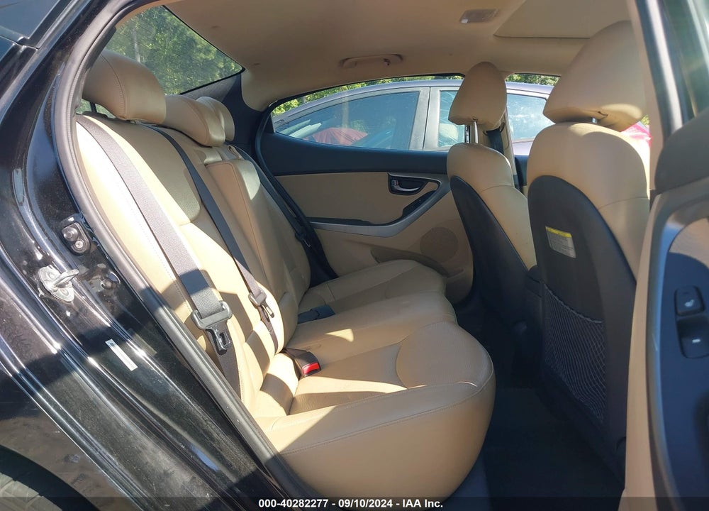 2011 HYUNDAI ELANTRA LIMITED (ULSAN PLANT) VIN: KMHDH4AE6BU099510