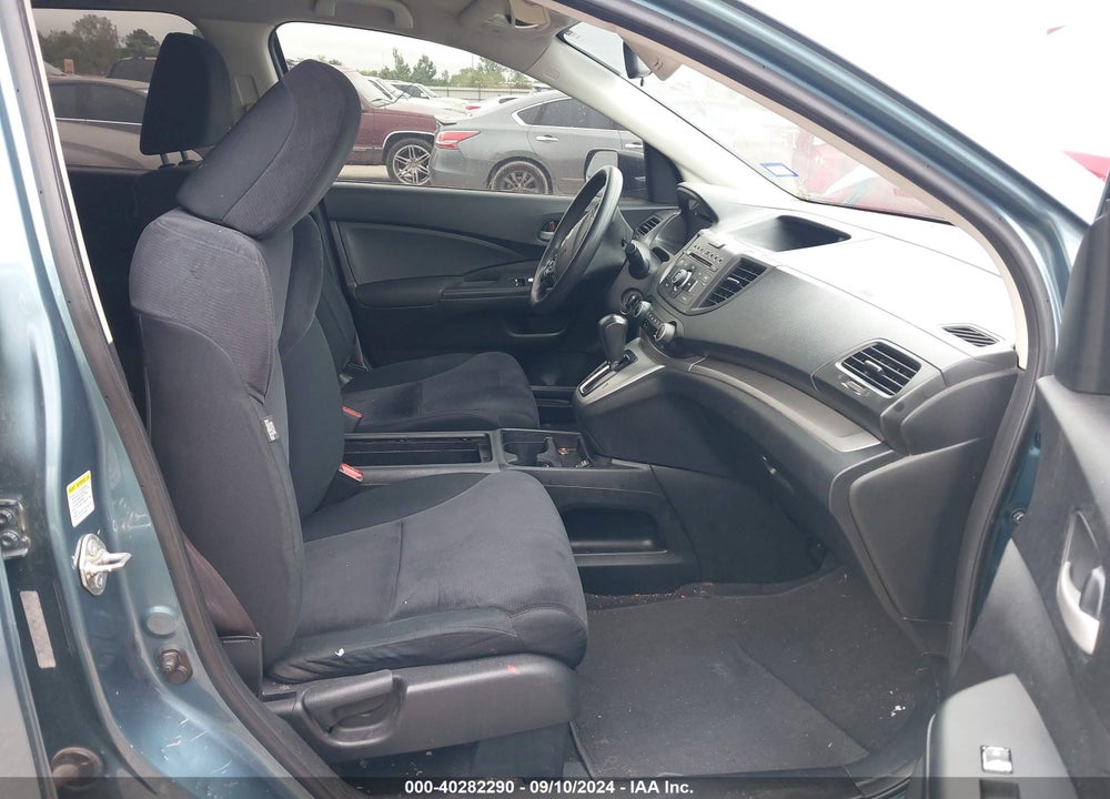2013 HONDA CR-V LX VIN: 5J6RM4H30DL034133