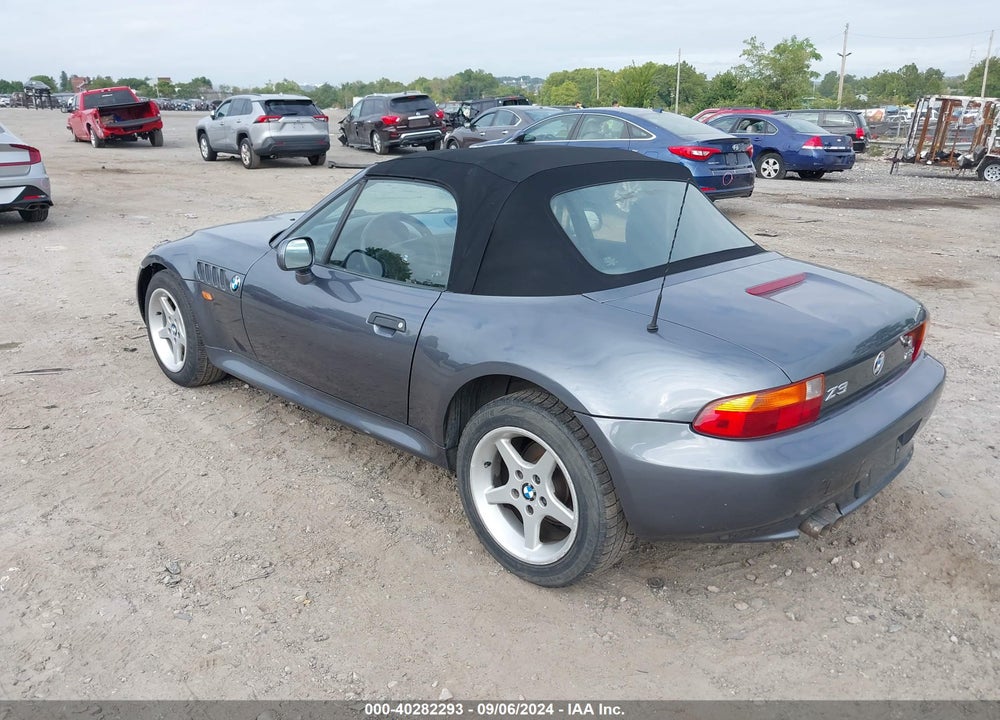1999 BMW Z3 2.3 VIN: 4USCH9334XLF80410
