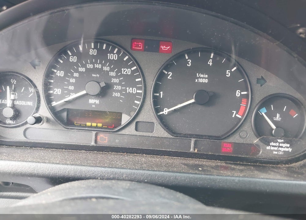 1999 BMW Z3 2.3 VIN: 4USCH9334XLF80410