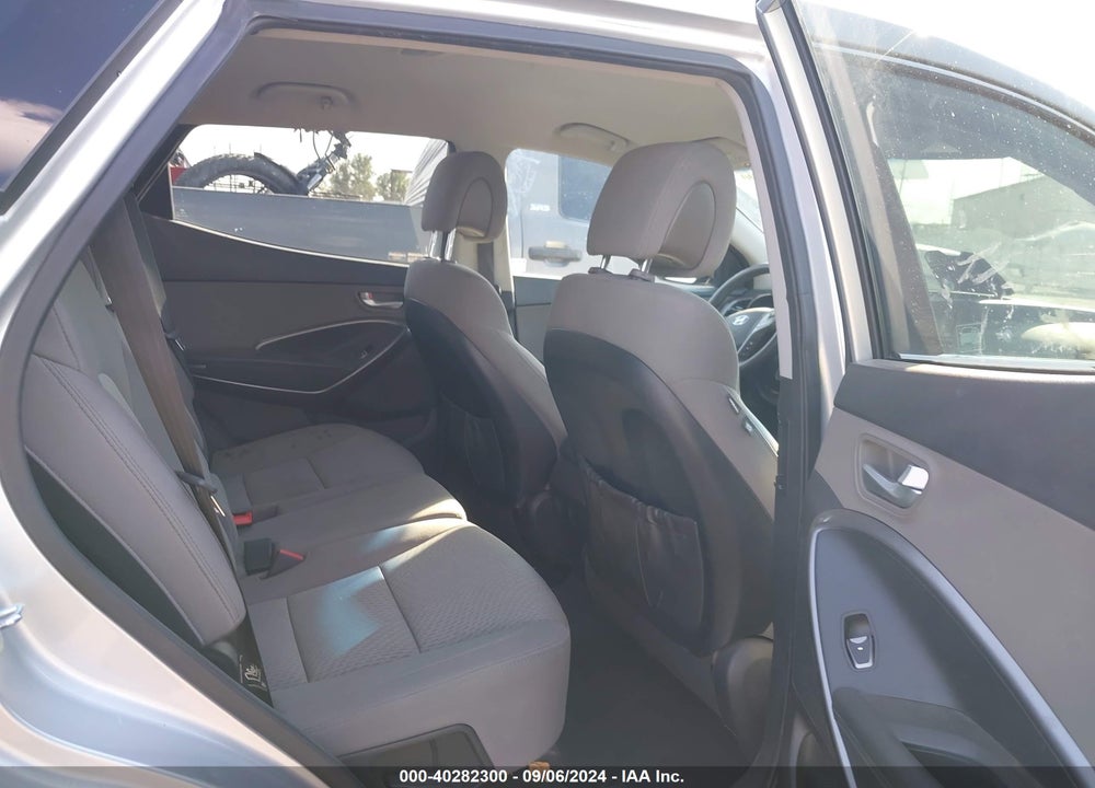 2017 HYUNDAI SANTA FE SPORT 2.4L VIN: 5XYZTDLB1HG431617