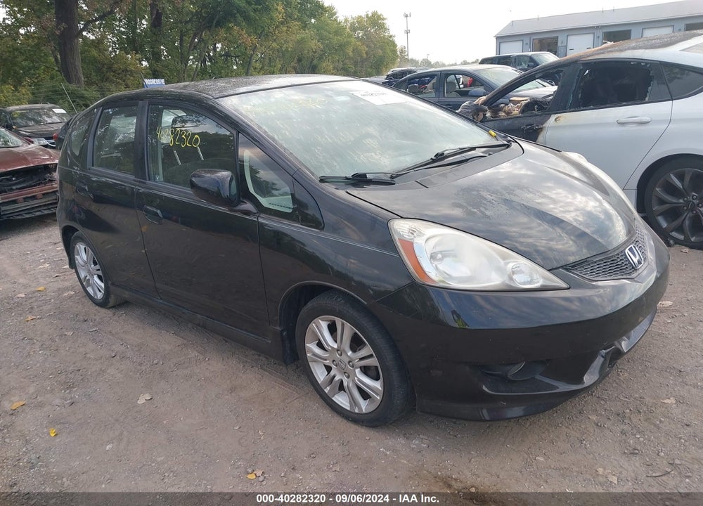 2010 HONDA FIT SPORT VIN: JHMGE8H41AC039684