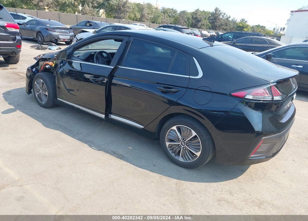 2022 HYUNDAI IONIQ PLUG-IN HYBRID SEL VIN: KMHC75LD5NU276058