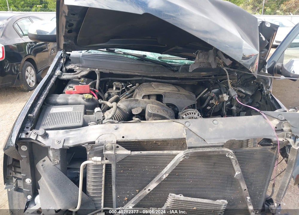 2014 CHEVROLET SUBURBAN 1500 LT VIN: 1GNSCJE01ER151728