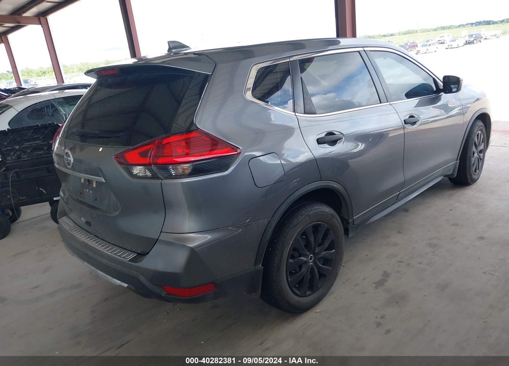 2017 NISSAN ROGUE S VIN: 5N1AT2MTXHC882599