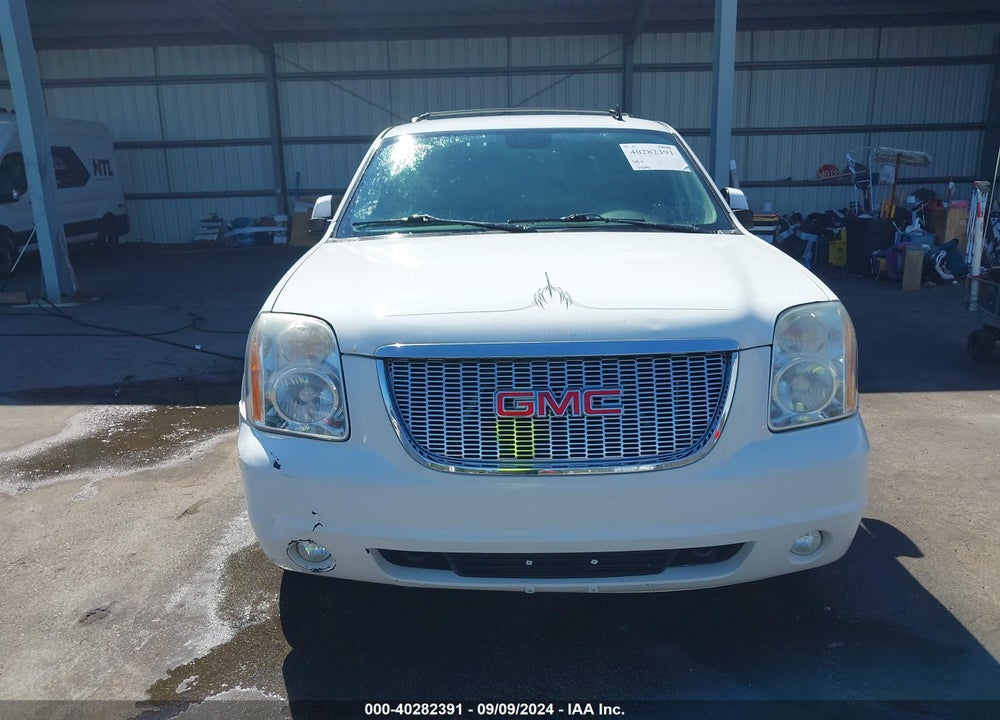 2011 GMC YUKON SLT VIN: 1GKS2CE08BR326676
