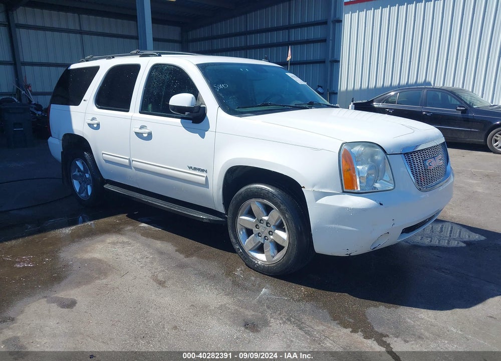 2011 GMC YUKON SLT VIN: 1GKS2CE08BR326676