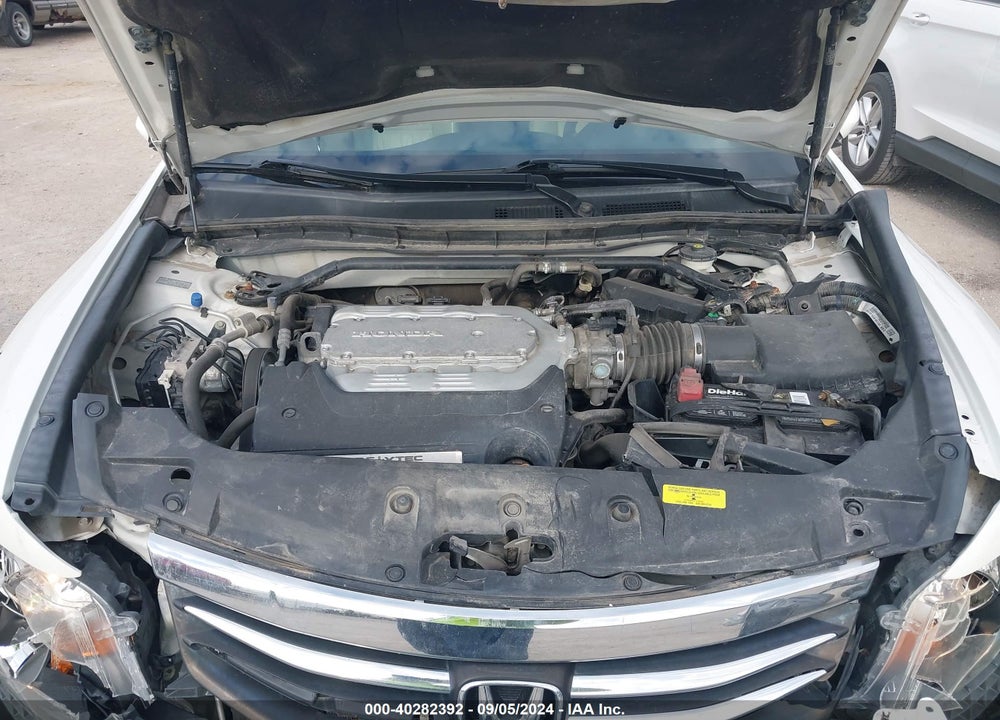 2012 HONDA ACCORD VIN: 1HGCP3F88CA039555