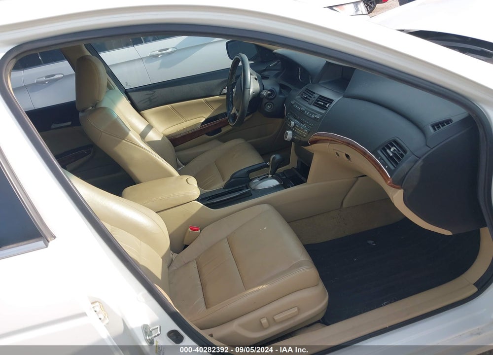 2012 HONDA ACCORD VIN: 1HGCP3F88CA039555