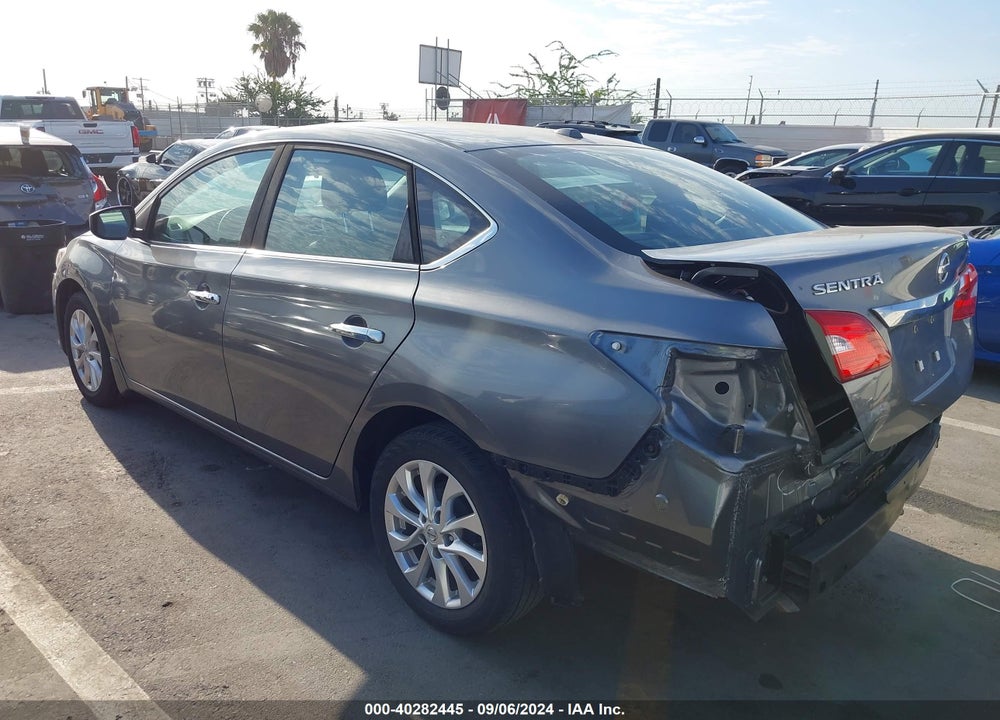 2018 NISSAN SENTRA SV VIN: 3N1AB7AP9JY255517