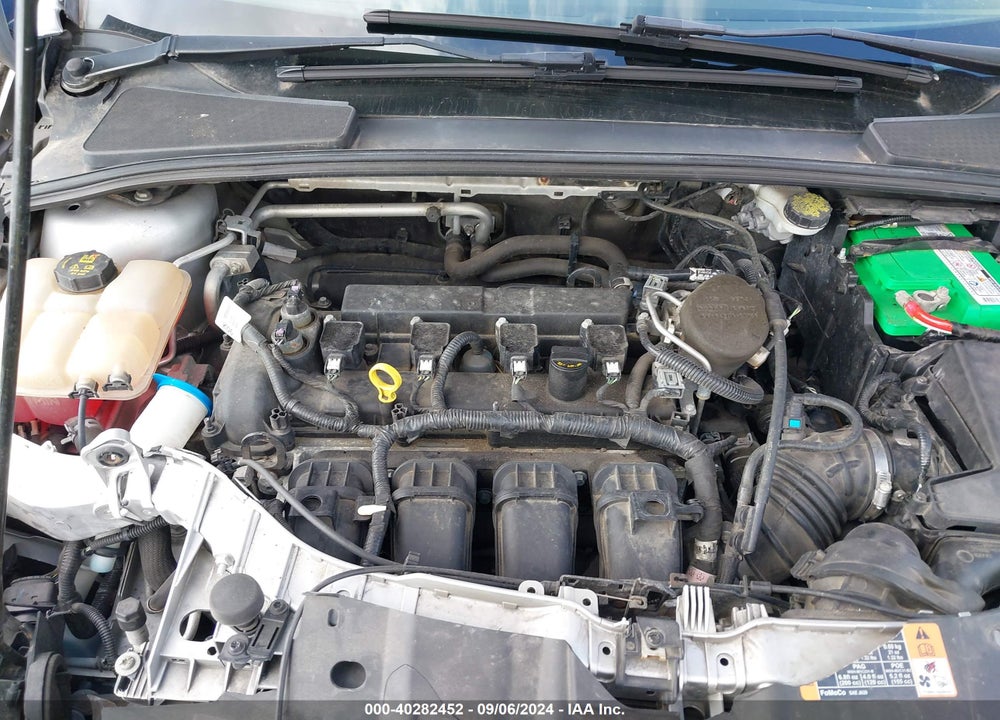 2016 FORD FOCUS SE VIN: 1FADP3K26GL320709