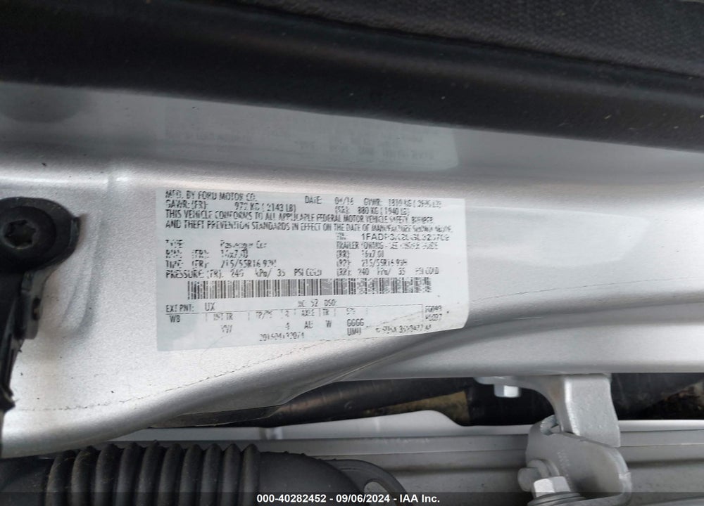 2016 FORD FOCUS SE VIN: 1FADP3K26GL320709