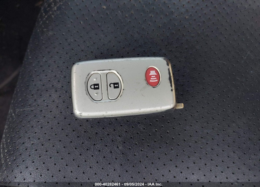 2014 SCION TC VIN: JTKJF5C70E3087213