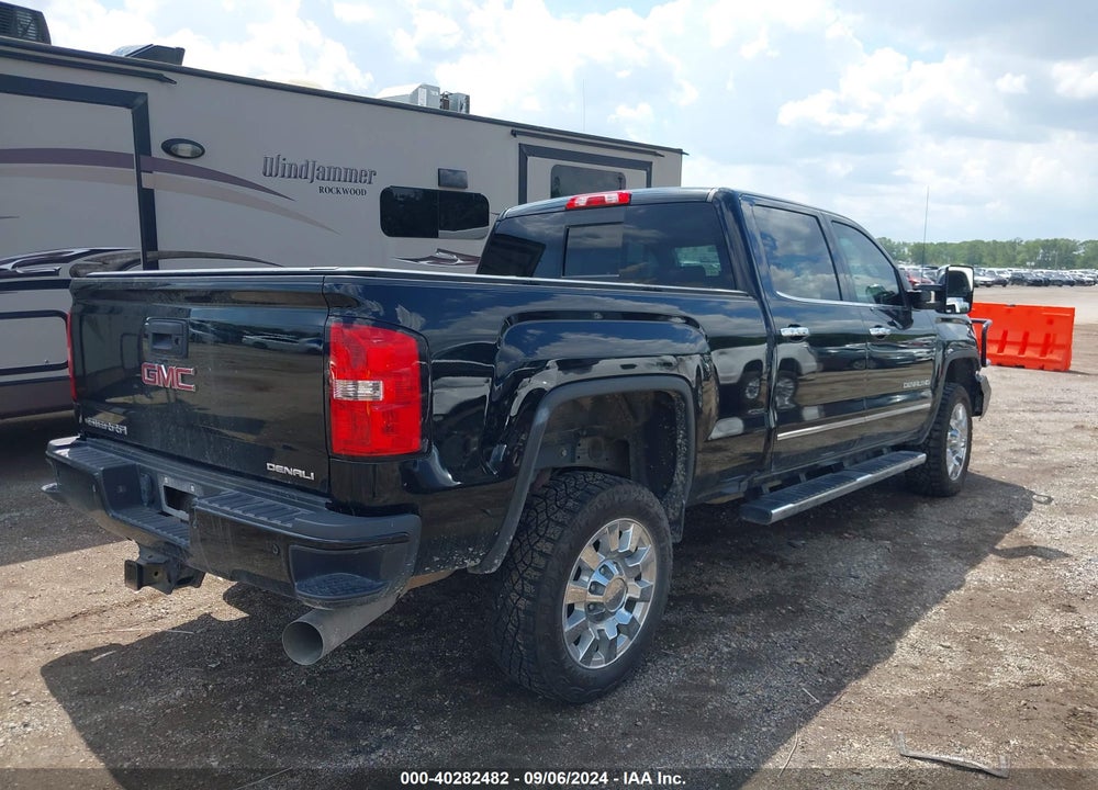 2019 GMC SIERRA 2500HD DENALI VIN: 1GT12SEY3KF155814