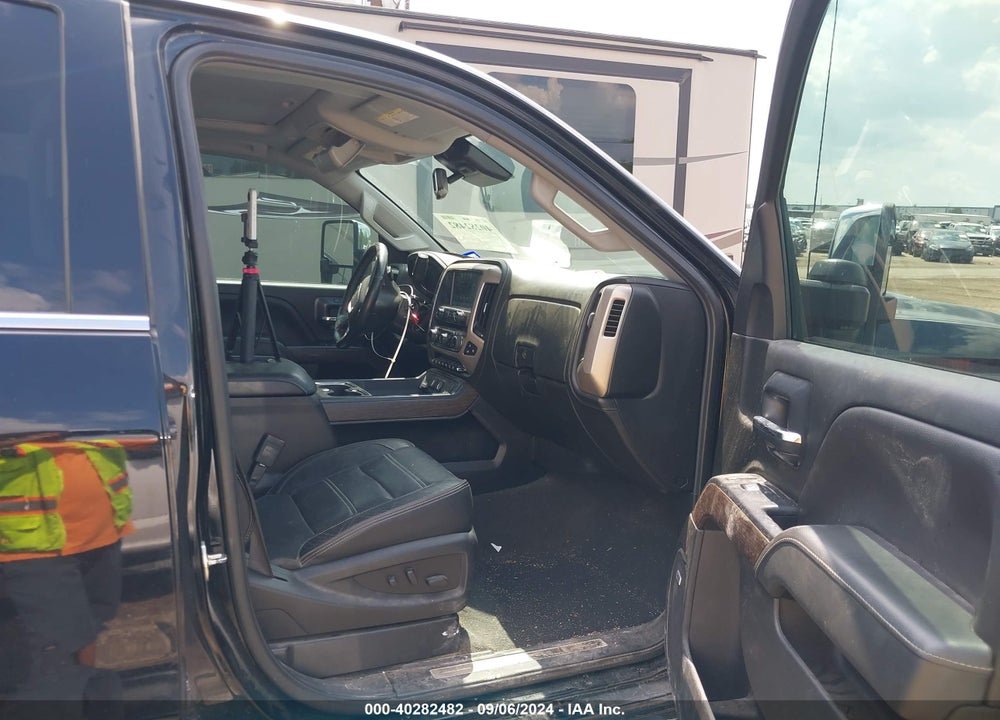 2019 GMC SIERRA 2500HD DENALI VIN: 1GT12SEY3KF155814