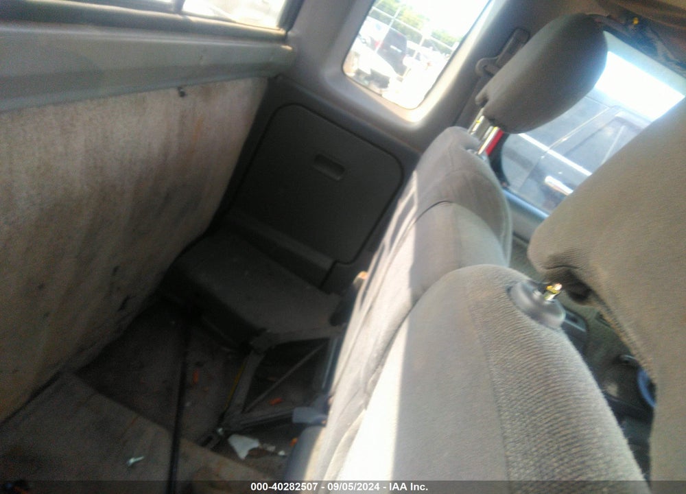 1999 NISSAN FRONTIER SE/XE VIN: 1N6DD26S7XC340200