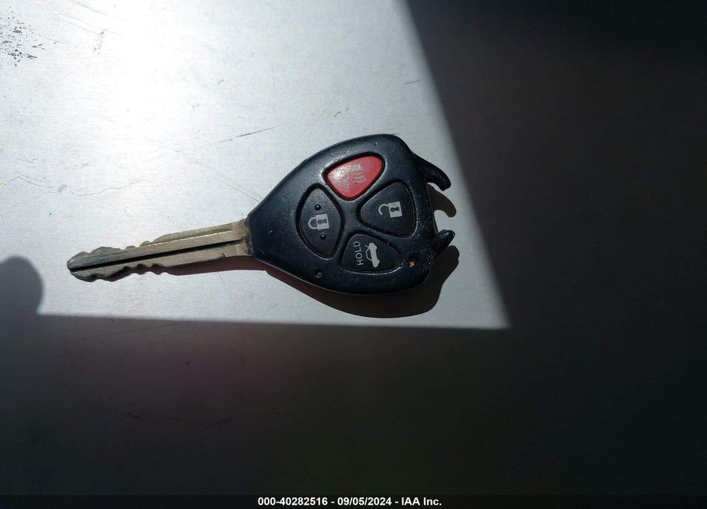 2010 TOYOTA COROLLA LE VIN: 1NXBU4EE4AZ272291