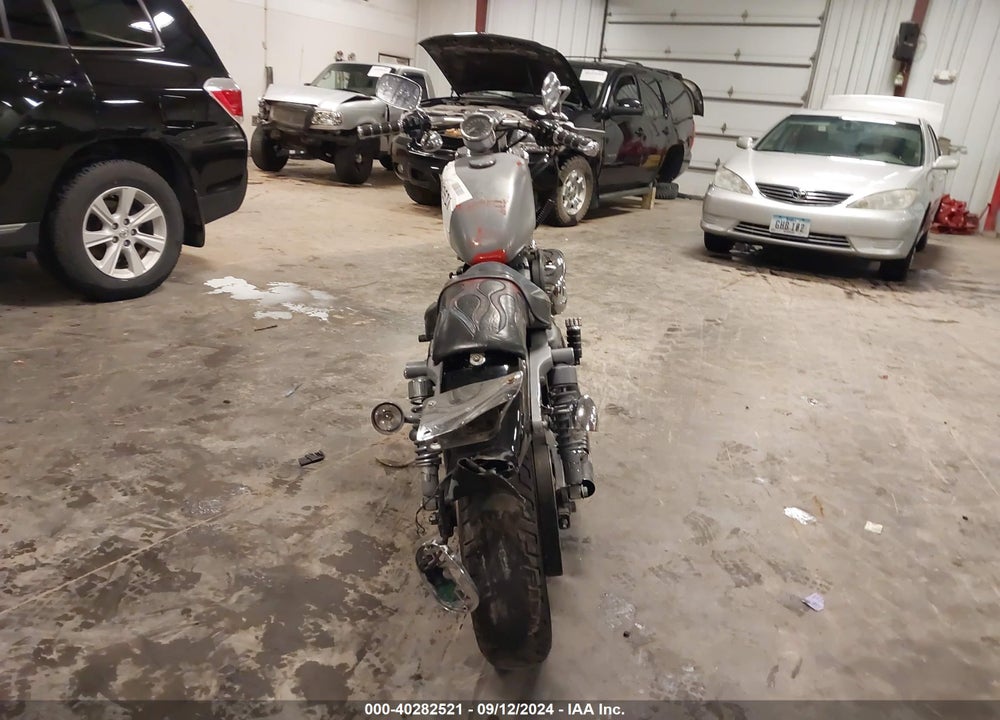2002 HARLEY-DAVIDSON XL883 C VIN: 1HD4CJM162K157720