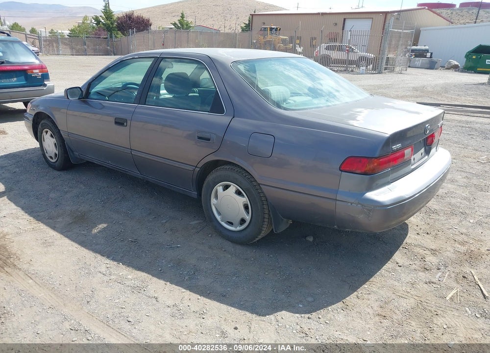 1999 TOYOTA CAMRY CE VIN: 4T1BG22K4XU472070