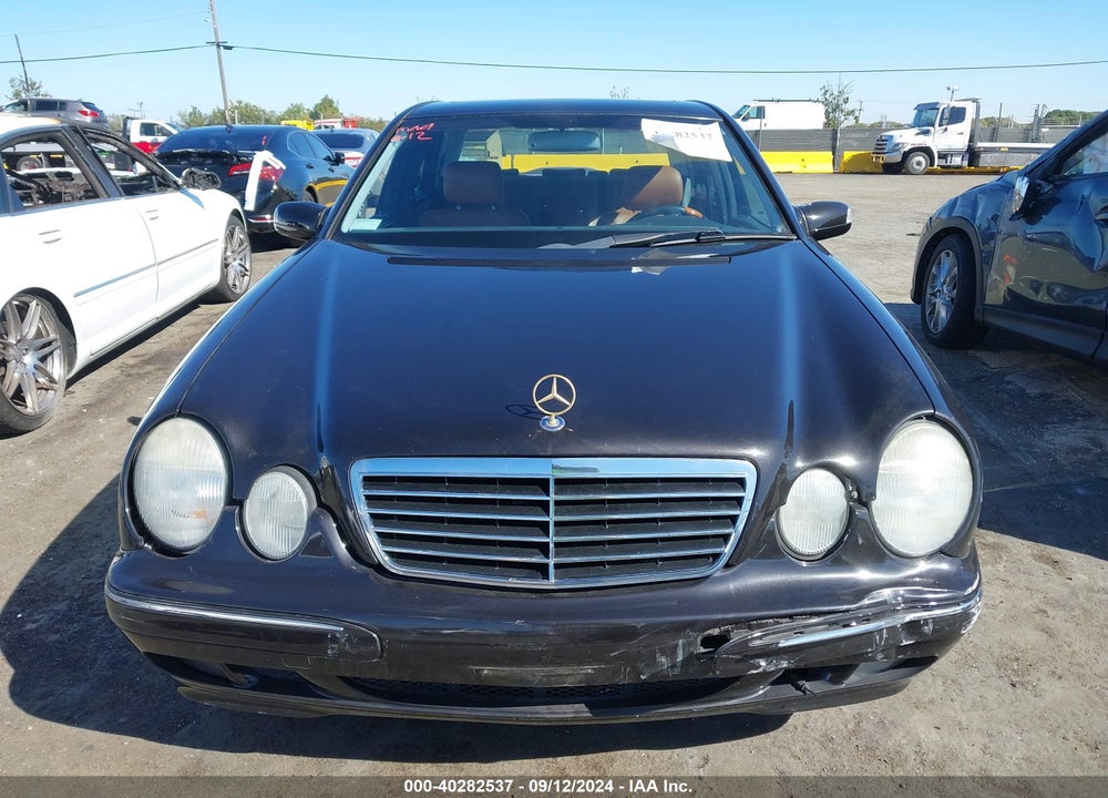 2000 MERCEDES-BENZ E 320 VIN: WDBJF65J7YB092262