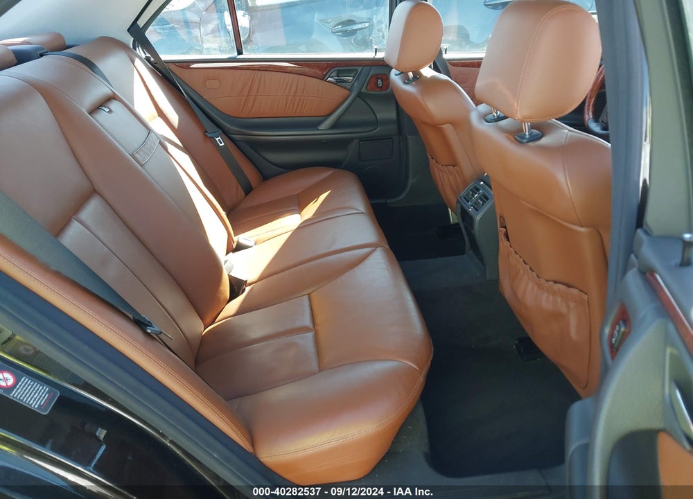 2000 MERCEDES-BENZ E 320 VIN: WDBJF65J7YB092262
