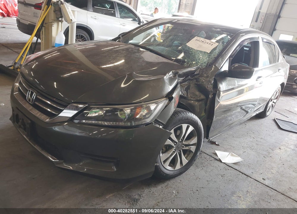 2015 HONDA ACCORD VIN: 1HGCR2F30FA064060