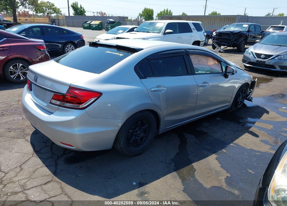 2014 HONDA CIVIC LX VIN: 19XFB2E53EE077660