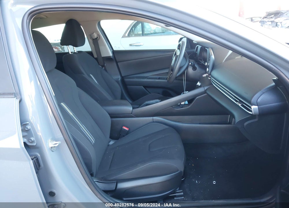 2022 HYUNDAI ELANTRA SEL VIN: KMHLM4AG0NU291423
