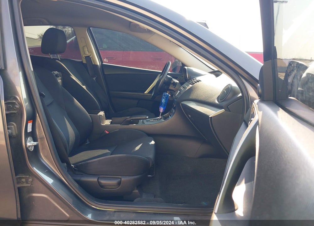 2010 MAZDA 3 S SPORT VIN: JM1BL1H54A1295928