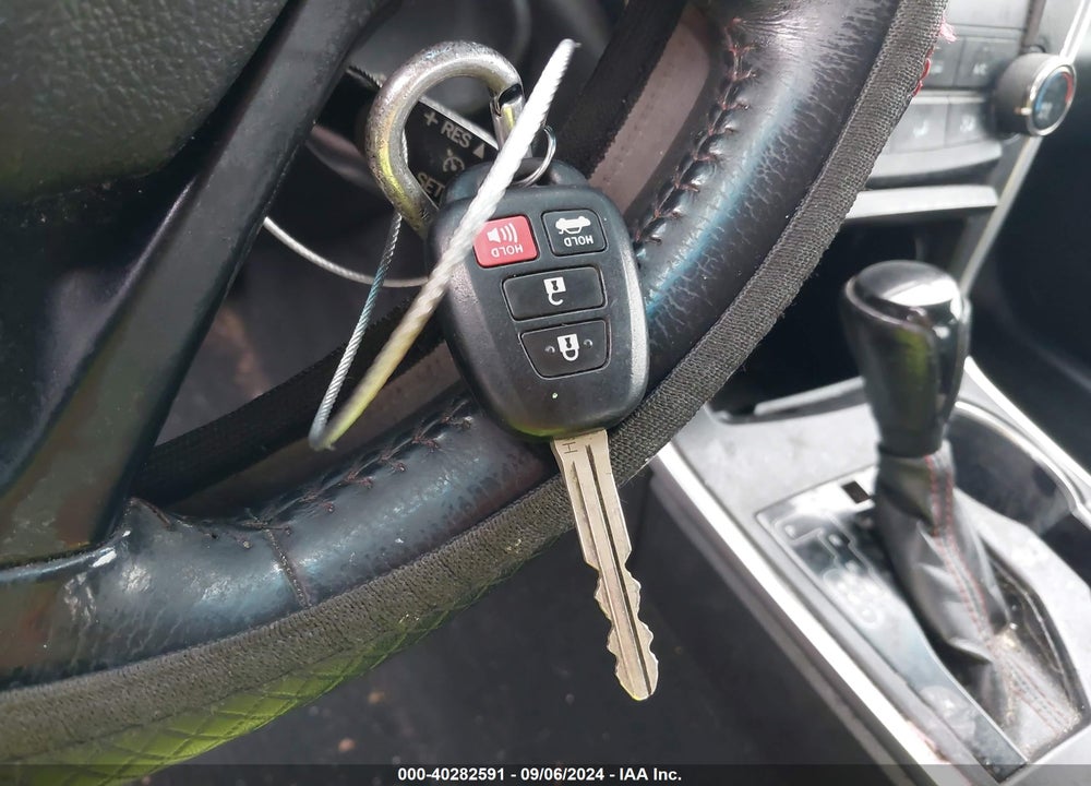 2017 TOYOTA CAMRY SE VIN: 4T1BF1FK7HU374806